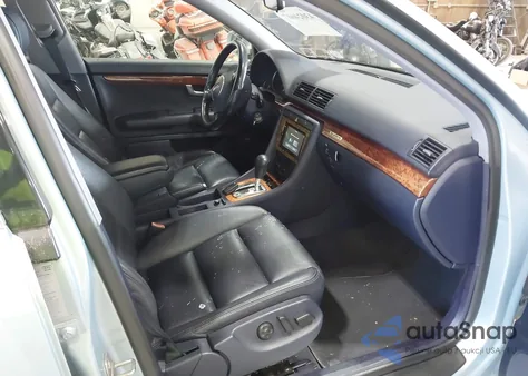 2002 Audi A4 3.0 from USA, damaged, VIN WAULT68E32A125401